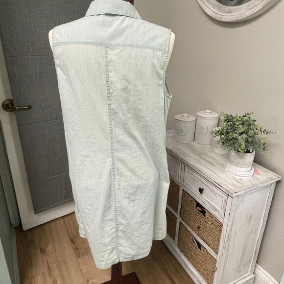 Equipment Femme Chambray Sleeveless Button Front Shirtdress Medium Dress - Picture 2 of 6